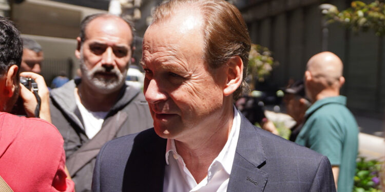 Echan a una funcionaria judicial por filtrar datos confidenciales a los presuntos testaferros de un ex gobernador del PJ
