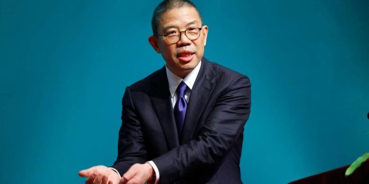 Zhong Shanshan, de albañil a multimillonario: así construyó su fortuna el hombre más odiado de China