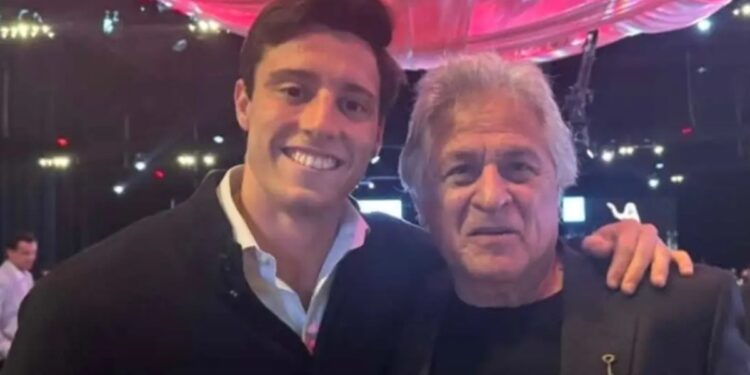 De guante a guante: el saludo del Pato Fillol a Beltrán en el cumpleaños del arquero de River