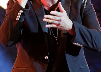 La revelación de David Bustamante sobre uno de sus negocios: “Se sigue vendiendo todavía uno cada 15 segundos. Podría vivir solo de los perfumes, pero no quiere decir que sea mi mayor fuente de ingresos”