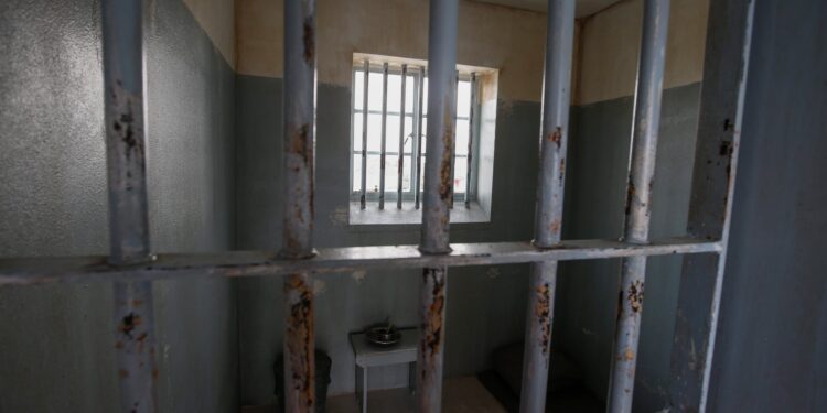 Cárceles mexicanas: CNDH alerta por sobrepoblación, clasificación inadecuada y fallas de salud en centros penitenciarios
