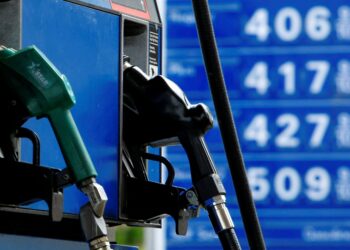 Trump amplió el acceso al diésel exento de impuestos para contener el precio del combustible antes de las elecciones