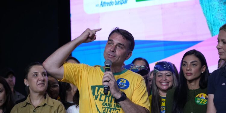 El TSE ordena a Bolsonaro retirar de sus redes un vídeo que vincula el consumo de drogas con una marcha pro Lula