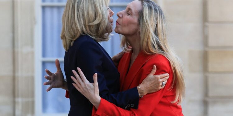 Decisión calculada: Karina Milei acelera acuerdos con los aliados de la Casa Rosada y levanta su perfil