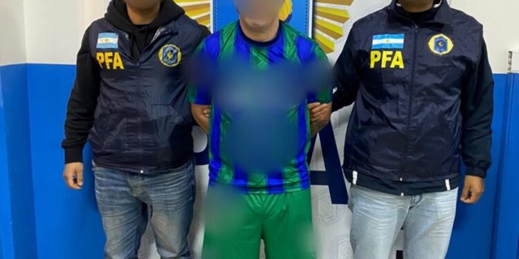 Lo buscaban desde marzo por un asesinato en Villa Soldati: lo detuvieron cuando jugaba un torneo amateur de futsal