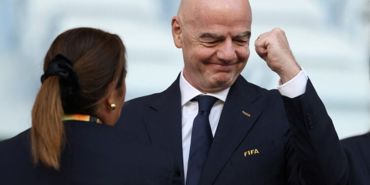 Cómo Infantino doma la tormenta y se encamina a la reelección en FIFA
