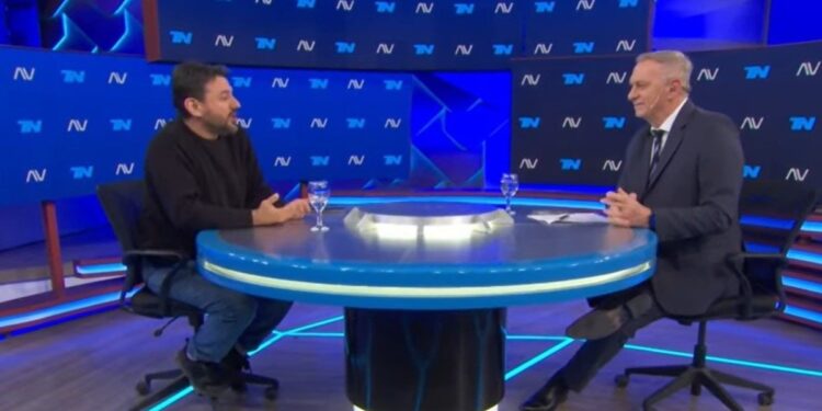 Juan Grabois redobló la apuesta en su raid de violencia: trató de corrupto al diputado que insultó y dijo que el oficialismo hace «terrorismo psicológico»