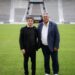 En un día repleto de polémicas para la AFA, Chiqui Tapia subió a las redes una foto abrazado con Kicillof