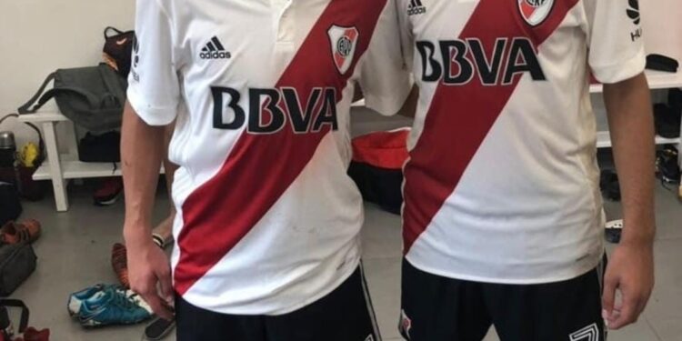 Santiago Simón y Giuliano Simeone, otra historia de amistad que nació en River y continúa en la Selección