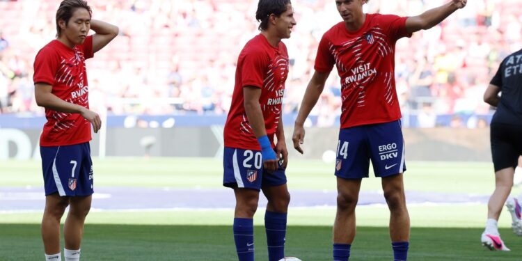 Con el Cuti y Giuliano titulares, el Atlético visita al Alavés por LaLiga