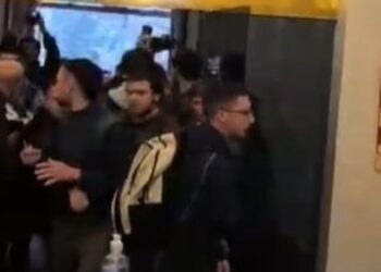 Un grupo de estudiantes irrumpió en la Secretaría de Educación: reclaman por el cumplimiento de la Ley de Financiamiento Universitario