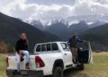 Claudia (26 años) y Bernat (31 años) tienen una granja de cabras en los Pirineos: “Cada vez menos personas se quieren dedicar a esto y es un trabajo que te enraíza al territorio y a la vida”
