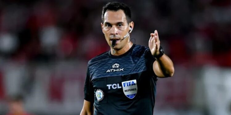 Los dos antecedentes de Facundo Tello en el Clásico de Avellaneda