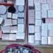 Usó la tarjeta de crédito de una mujer muerta para comprar cientos de productos de belleza
