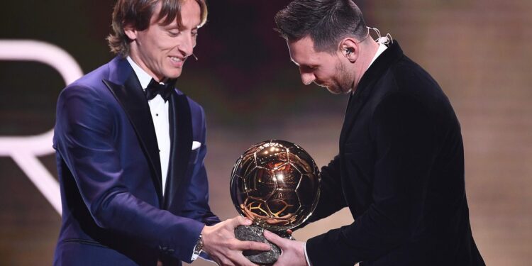 Modric, del «placer» por haber visto a Messi a su apoyo para Cristiano Ronaldo: «Es una pena…»
